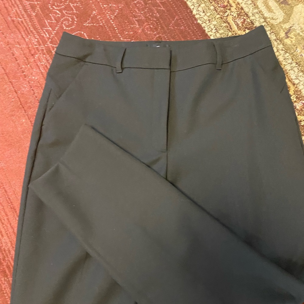 WHBM Slim Black Ankle Pant- 10